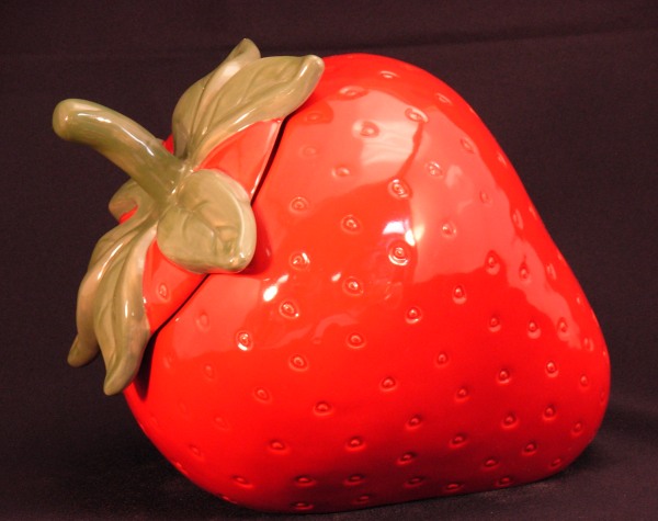 Cookie Jar -Strawberry